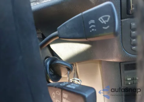 1998 BMW 328Ic из США, поврежденный, VIN WBABK7334WET66974